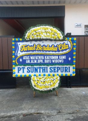 Papan Bunga Duka di Dasan Baru