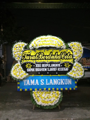 Papan Bunga Duka di Dasan Baru