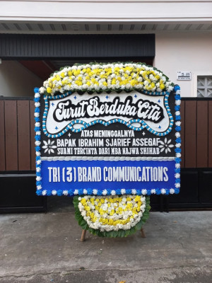 Papan Bunga Duka di Dasan Baru